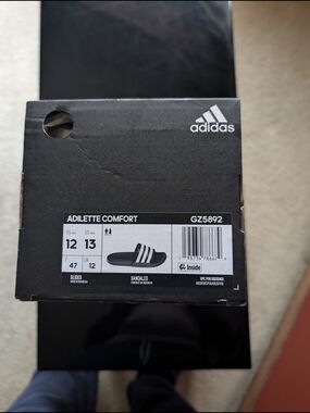 Adidas Adilette Comfort Slide Box - NAVY & White